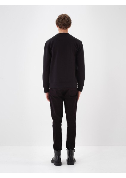 Erkek Siyah Pamuk Dokulu Regular Fit Sweatshirt fırsatları