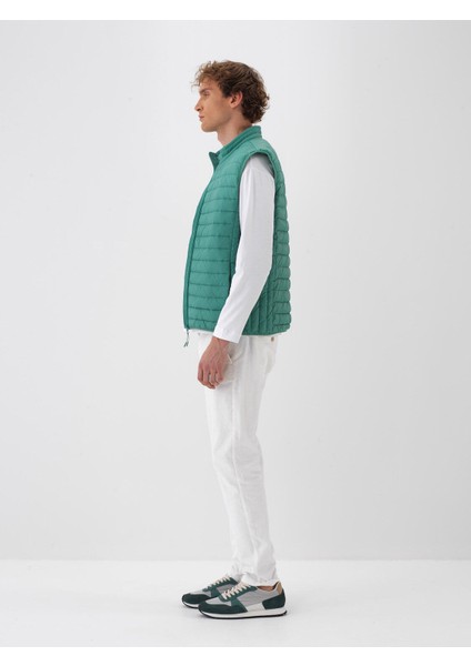 Erkek Yeşil Formunu Koruyan Regular Fit Yelek modelleri