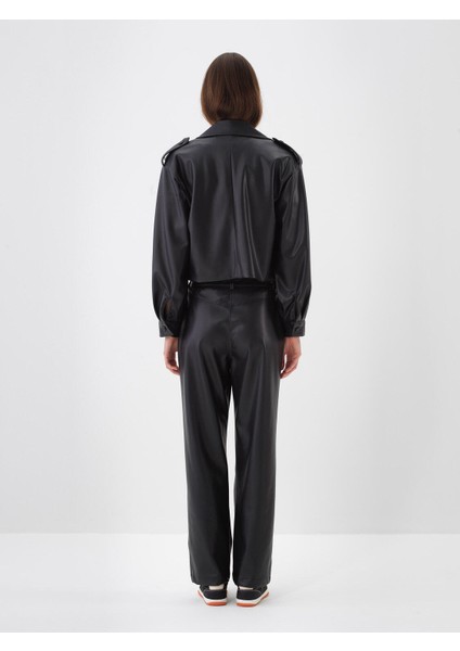 Kadın Siyah Deri Görünümlü Regular Fit Pantolon fırsatları