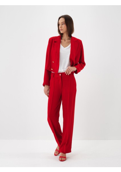 Kadın Kırmızı Formunu Koruyan Regular Fit Pantolon fiyatları