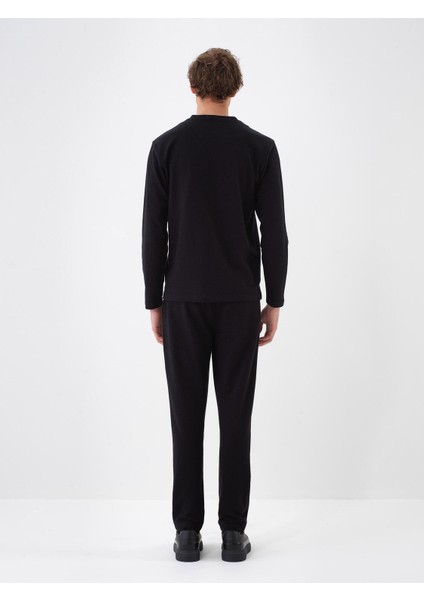 Erkek Siyah Pamuk Dokulu Regular Fit Sweat Pantolon fırsatları