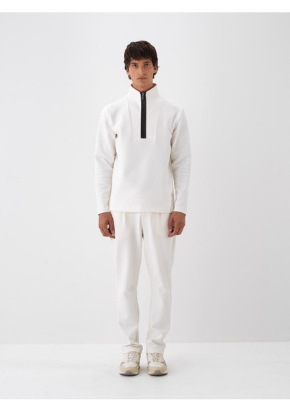 Erkek Ekru Pamuk Dokulu Regular Fit Sweatshirt