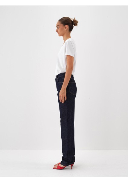 Kadın Beyaz Modal Dokulu Regular Fit Tişört modelleri