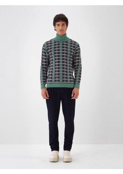 Erkek Lacivert Esnek Dokulu Regular Fit Jogger Pantolon