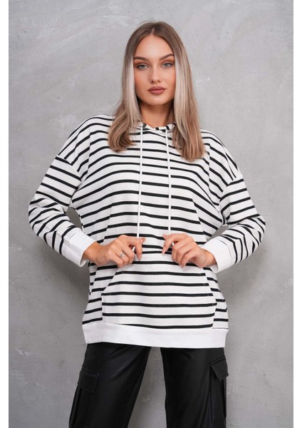 Kadın Çizgi Desenli Kanguru Cepli Kapüşonlu Iki Iplik Oversize Sweatshirt 245124 - fiyatları