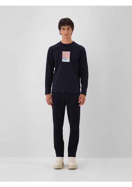 Erkek Lacivert Pamuk Dokulu Regular Fit Uzun Kollu Tişört