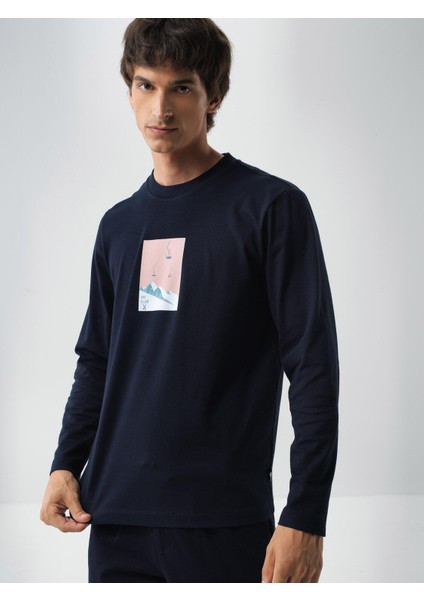 Erkek Lacivert Pamuk Dokulu Regular Fit Uzun Kollu Tişört fiyatları