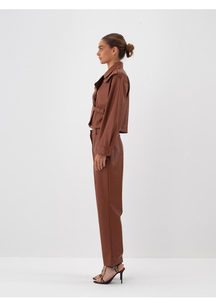 Kadın Camel Deri Görünümlü Oversize Ceket modelleri