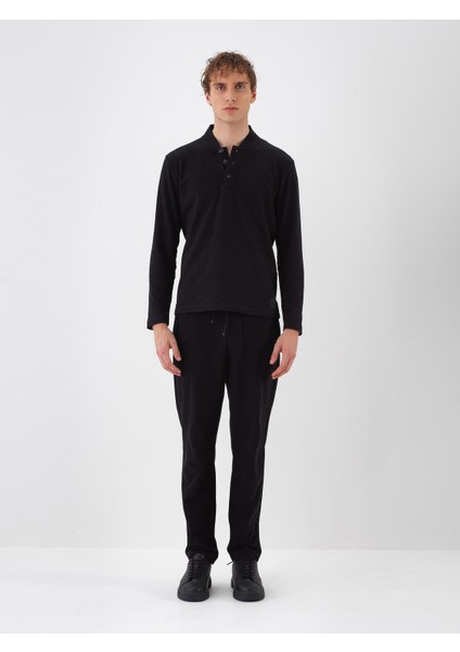 Erkek Siyah Pamuk Dokulu Regular Fit Uzun Kollu Tişört