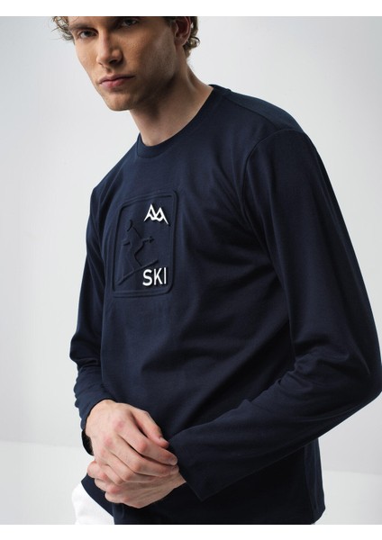 Erkek Lacivert Pamuk Dokulu Regular Fit Uzun Kollu Tişört fiyatları