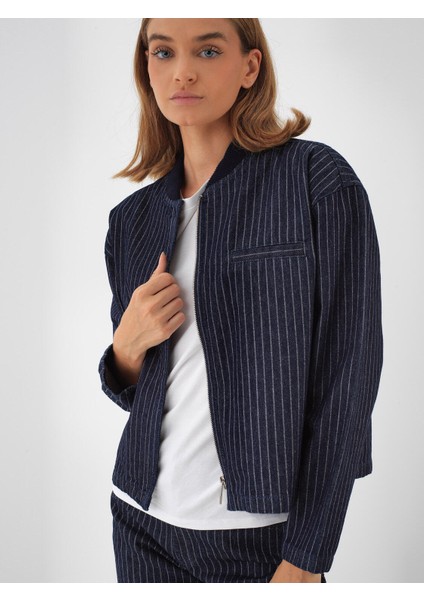 Kadın Lacivert Pamuk Dokulu Oversize Ceket fiyatları