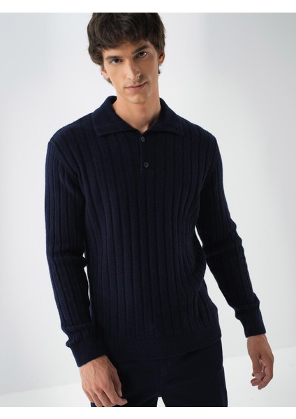 Erkek Lacivert Yumuşak Dokulu Regular Fit Kazak fiyatları