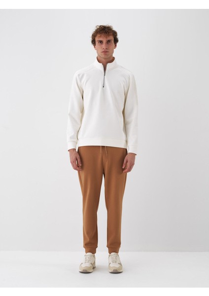 Erkek Ekru Pamuk Dokulu Regular Fit Sweatshirt