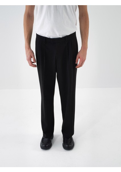 Erkek Siyah Esnek Dokulu Regular Fit Pantolon fiyatları