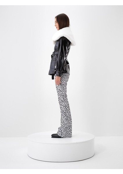 Kadın Beyaz Formunu Koruyan Regular Fit Panço fiyatları