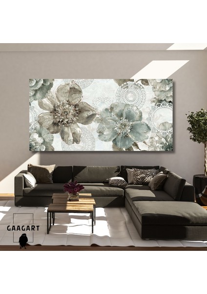 Panoramik Kanvas Duvar Tablosu Desenli Fonda Geniş Çiçekler