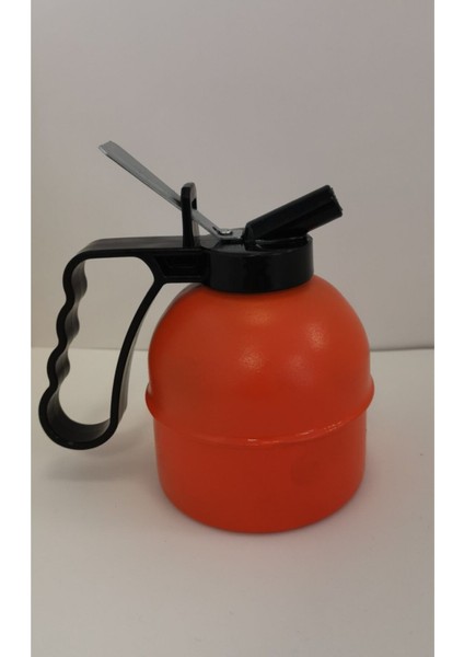 Metal gövdeli 500 ml yağdanlık, bej renkli şık ve kullanışlı tasarım fiyatları