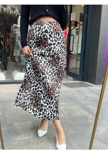 Peluş Düğmeli Kısa Hırka - Siyah Renk fırsatları