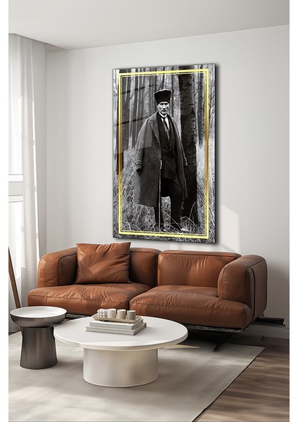 Atatürk Paltolu Siyah Beyaz 2 Dikey Cam Tablo modelleri