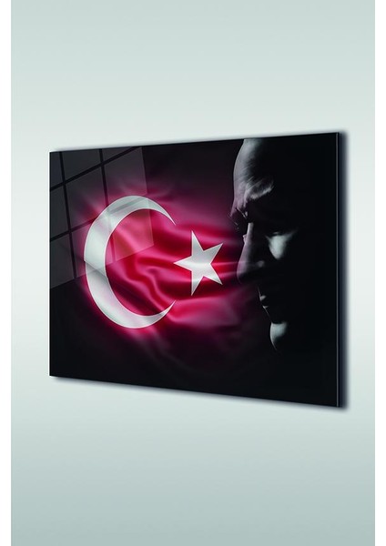 Atatürk ve Türk Bayrağı Yatay Cam Tablo