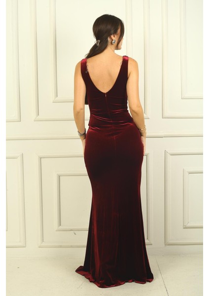 Kadın Ön Arka V Yaka Önü Büzgülü Taş Detaylı Uzun Kadife Elbise fırsatları