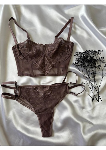 Dantel Detaylı Balenli Bralet Takım