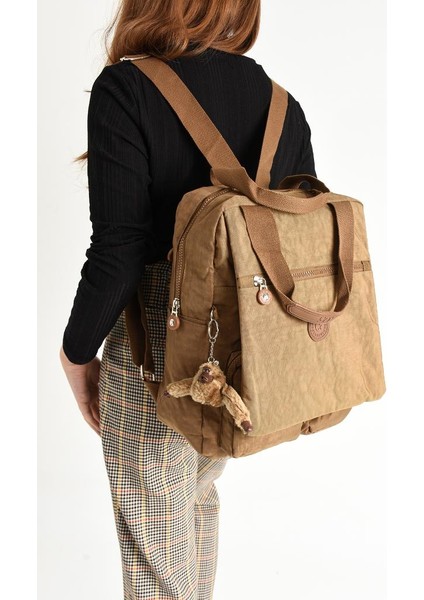 Kapaklı Okul Çantası Ister Elde Ister Sırt Olarak Rahat Kullanım 35*30 cm Kadın Sırt Çantası