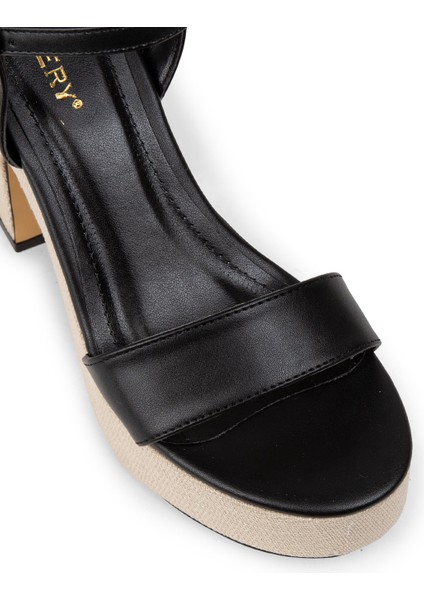 Siyah Platform Topuk Kadın Sandalet - K1040ZSYHM01 fırsatları