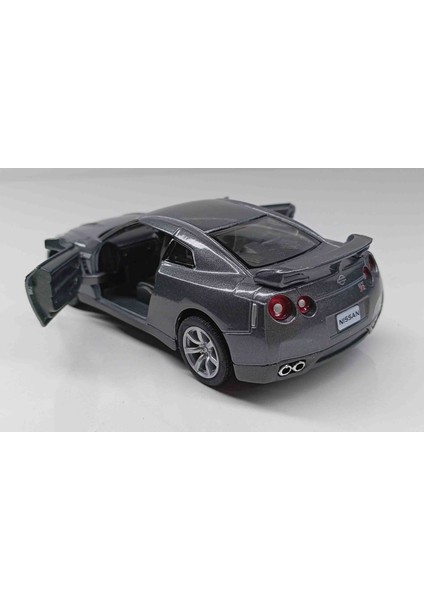 1:36 Füme 2009 Nissan Gt-R R35 Metal Çek/bırak modelleri