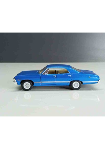 1:43 1967 Mavi Chevrolet Impala Çek Birak Metal Araba