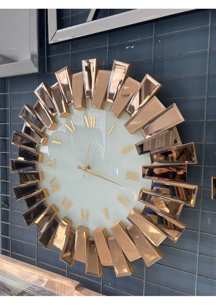 Beyaz Bronz 60cm Yuvarlak Piyano Aynalı Modern Saat, Şık ve Zarif Dekorasyon Parçası