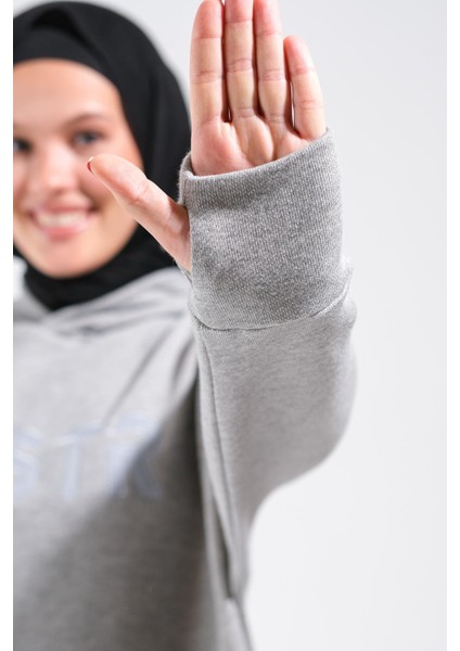 1596_PLISTRE Nakışlı Oversize Tesettür Sweatshirt modelleri