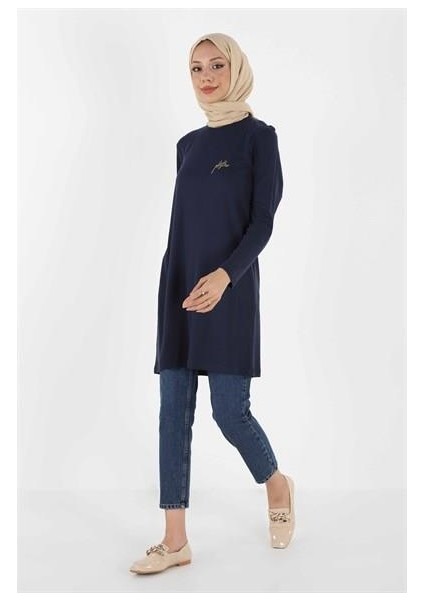 1451_NAKIŞLI Basic Tesettür Tunik Lacivert