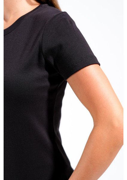 724103_KADIN Esnek Kısa Kollu Tshirt