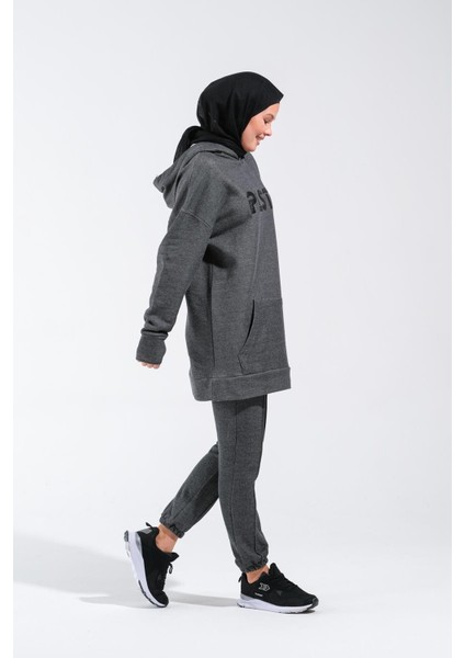 1596_PLISTRE Nakışlı Oversize Tesettür Sweatshirt