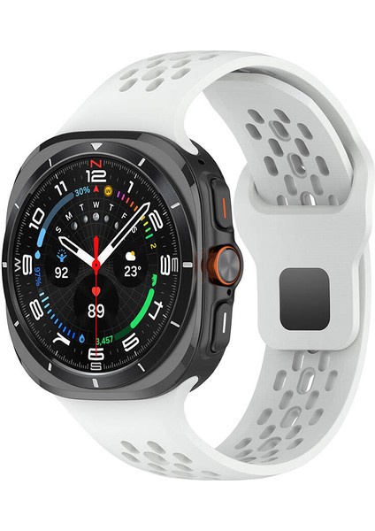 - Samsung Watch Ultra 47mm - Kordon Delikli Tasarım Silikon Kordon - KRD-119 - Beyaz - T32997