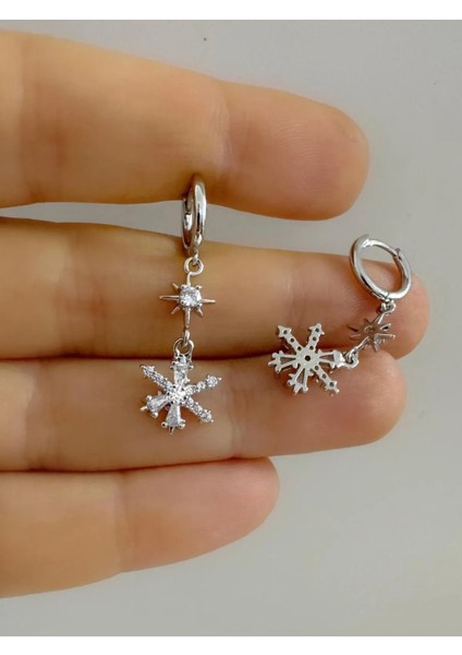 Zirkon Taşlı Kartanesi Sallantılı 1 Adet Helix Kıkırdak Kulak Memesi Uyumlu Halka Piercing Küpe