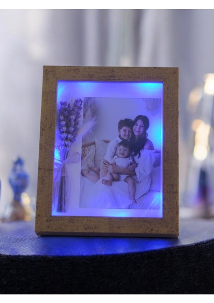 Işıklı Resim Çerçevesi-Fotoğraf Çerçevesi- Hediyelik Çerçeve-Bebek Odası Çerçevesi-Hediyelik Eşya - Hediye - Sevgililer Günü Hediyesi - Ev Aksesuarı - Anneler Günü Hediyesi fırsatları
