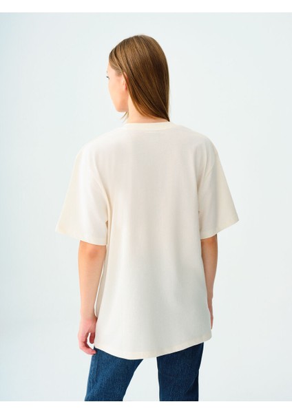 Oversize Fit Kadın Tshirt K.kol modelleri