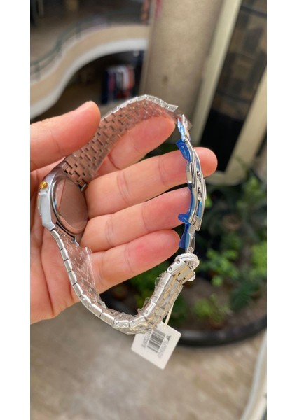 Quartz Çelik Altın/gri Yeşil Kadran 32 mm Kadın Kol Saati modelleri