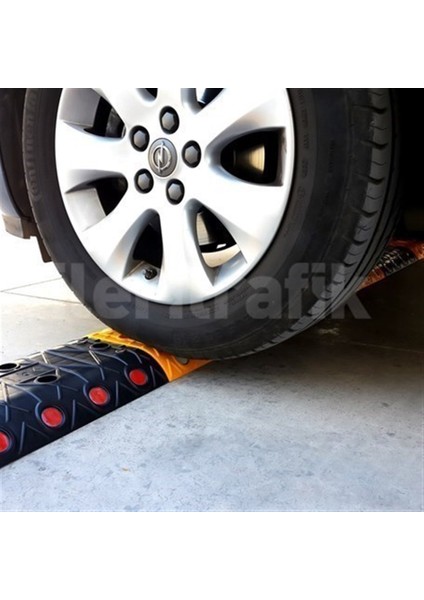 Eko Klasik Hız Kesici Set Kapaklı Plastik, Yol Kasisi 7,5 metre