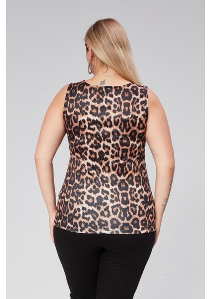 Büyük Beden Leopar Desen Kare Yaka Kolsuz Bluz modelleri