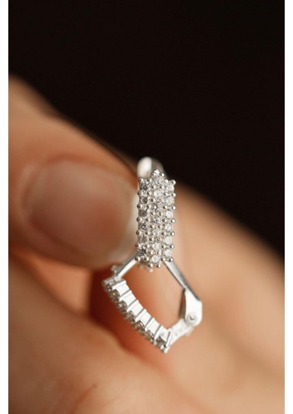 Zirkon Taşlı Rodyum J Klips Minimal Gümüş Küpe