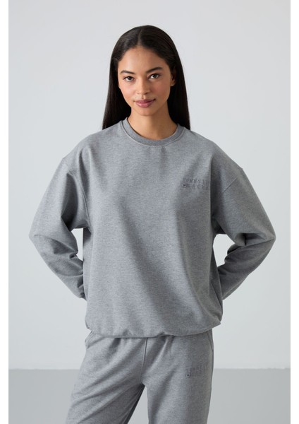 Gri Melanj O Yaka Oversize Lastik Paça Kadın Eşofman Takım - 95287