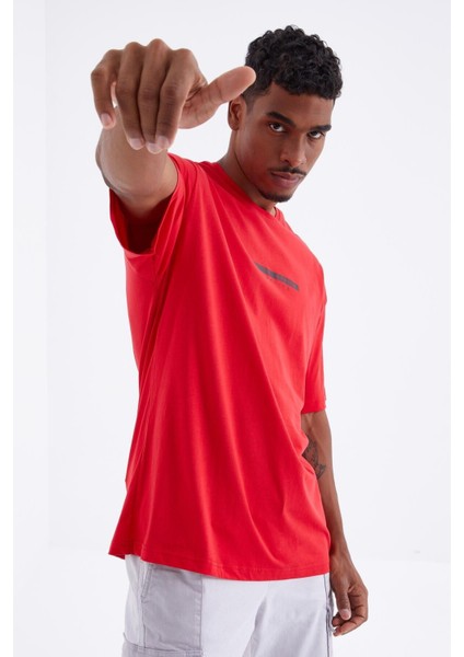 Kırmızı Sırtı Yazı Baskılı O Yaka Erkek Oversize T-Shirt - 88100