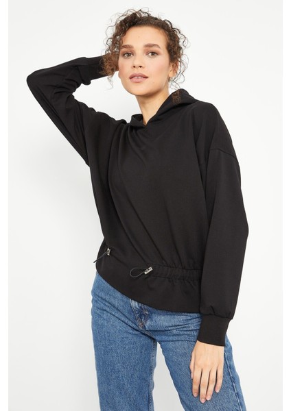 Siyah Beli Büzgülü Kapüşonlu Kadın Oversize Sweatshirt - 97159