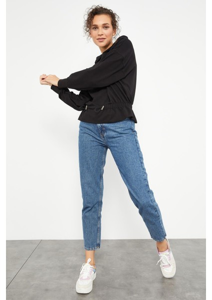 Siyah Beli Büzgülü Kapüşonlu Kadın Oversize Sweatshirt - 97159