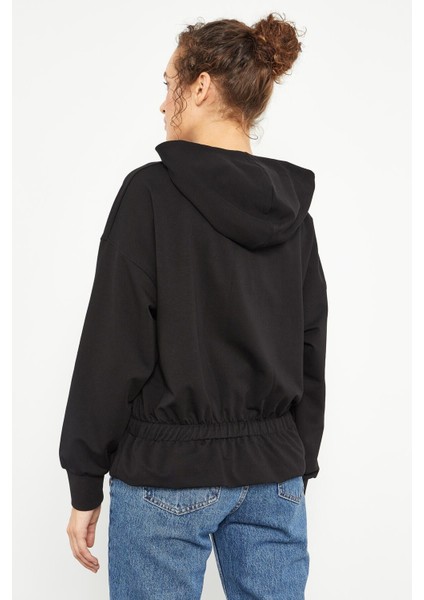 Siyah Beli Büzgülü Kapüşonlu Kadın Oversize Sweatshirt - 97159