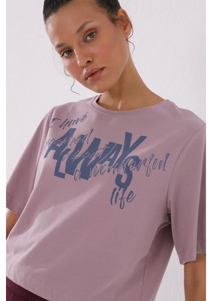 Gül Kurusu Asimetrik Yazı Baskılı O Yaka Kadın Oversize T-Shirt - 97136