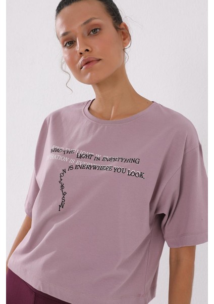 Gül Kurusu Yazı Baskılı Kısa O Yaka Kadın Oversize T-Shirt - 97135